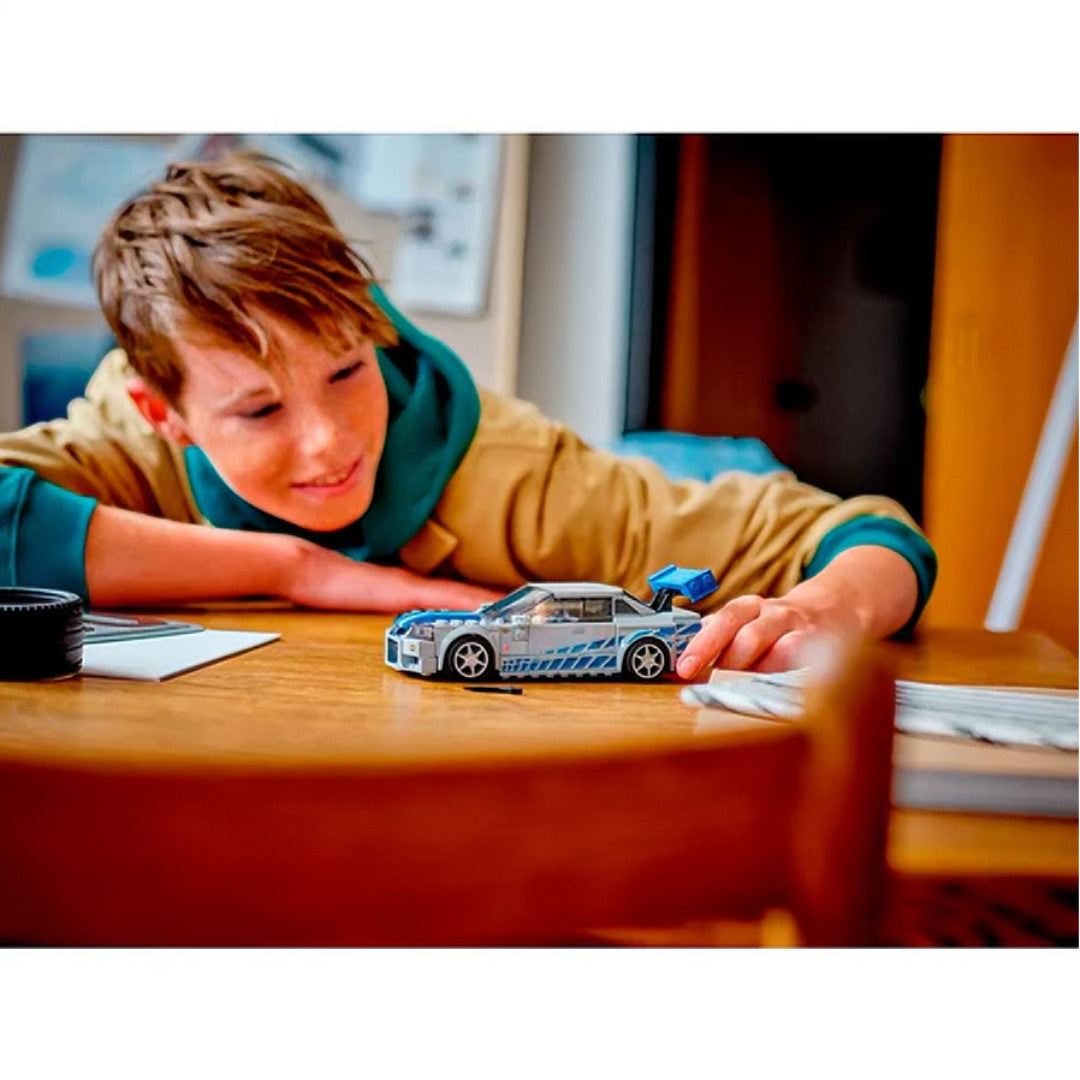 LEGO Speed Champions – Nissan Skyline GT-R R34 (319 peças)
